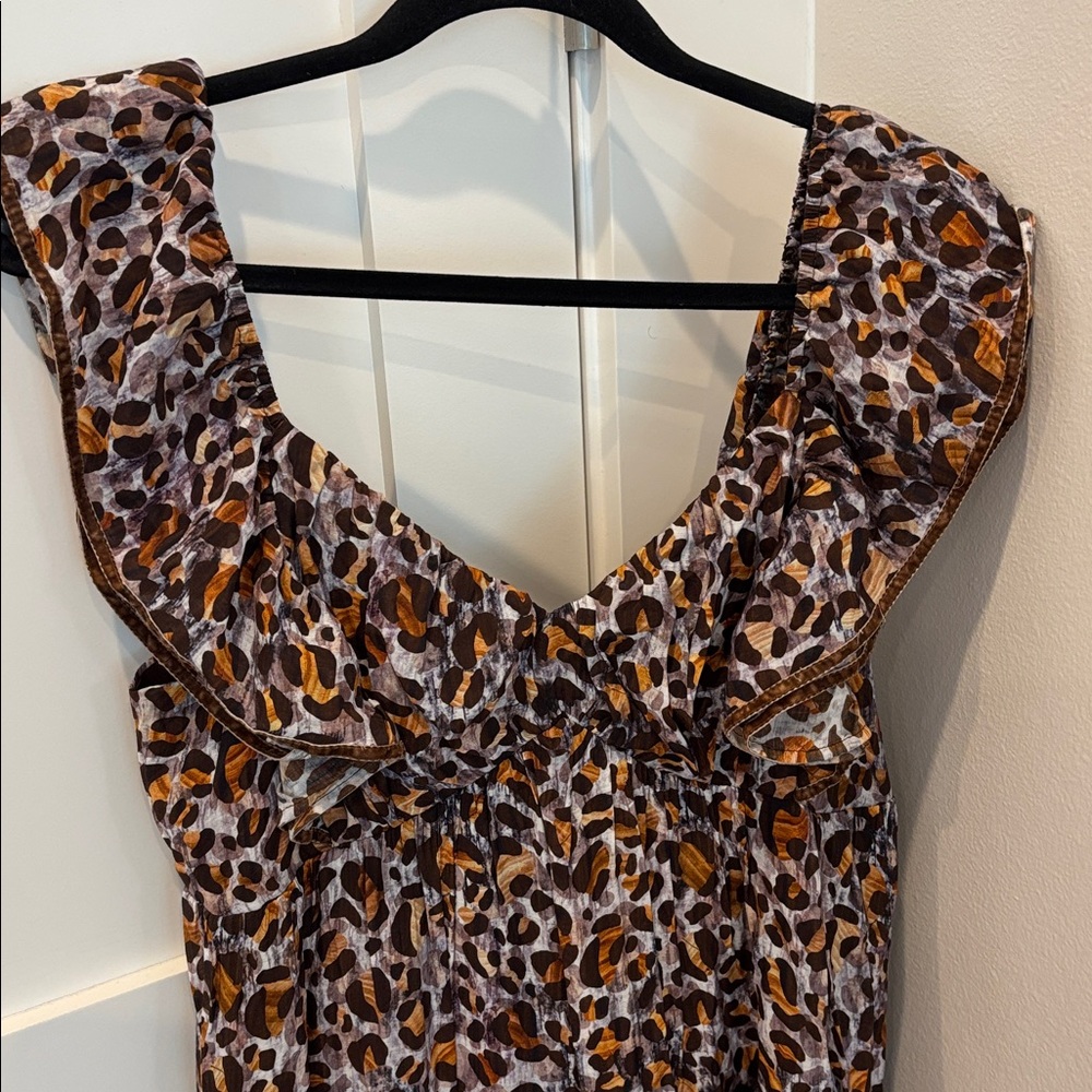 THML Flutter Sleeve Leopard Maxi Dress Medium NWT NEW Flowy Animal Print - Picture 6 of 11